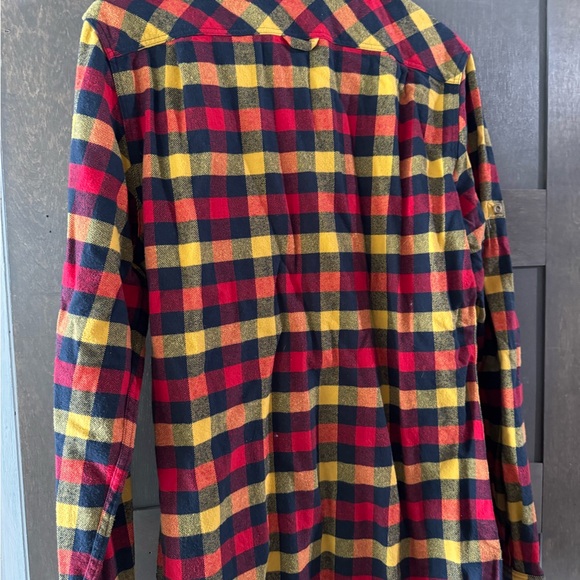 Fjallraven Flannel Shirt Mens Medium Red Skog Slim Fit Long‎ Sleeve worn once. - Picture 1 of 4